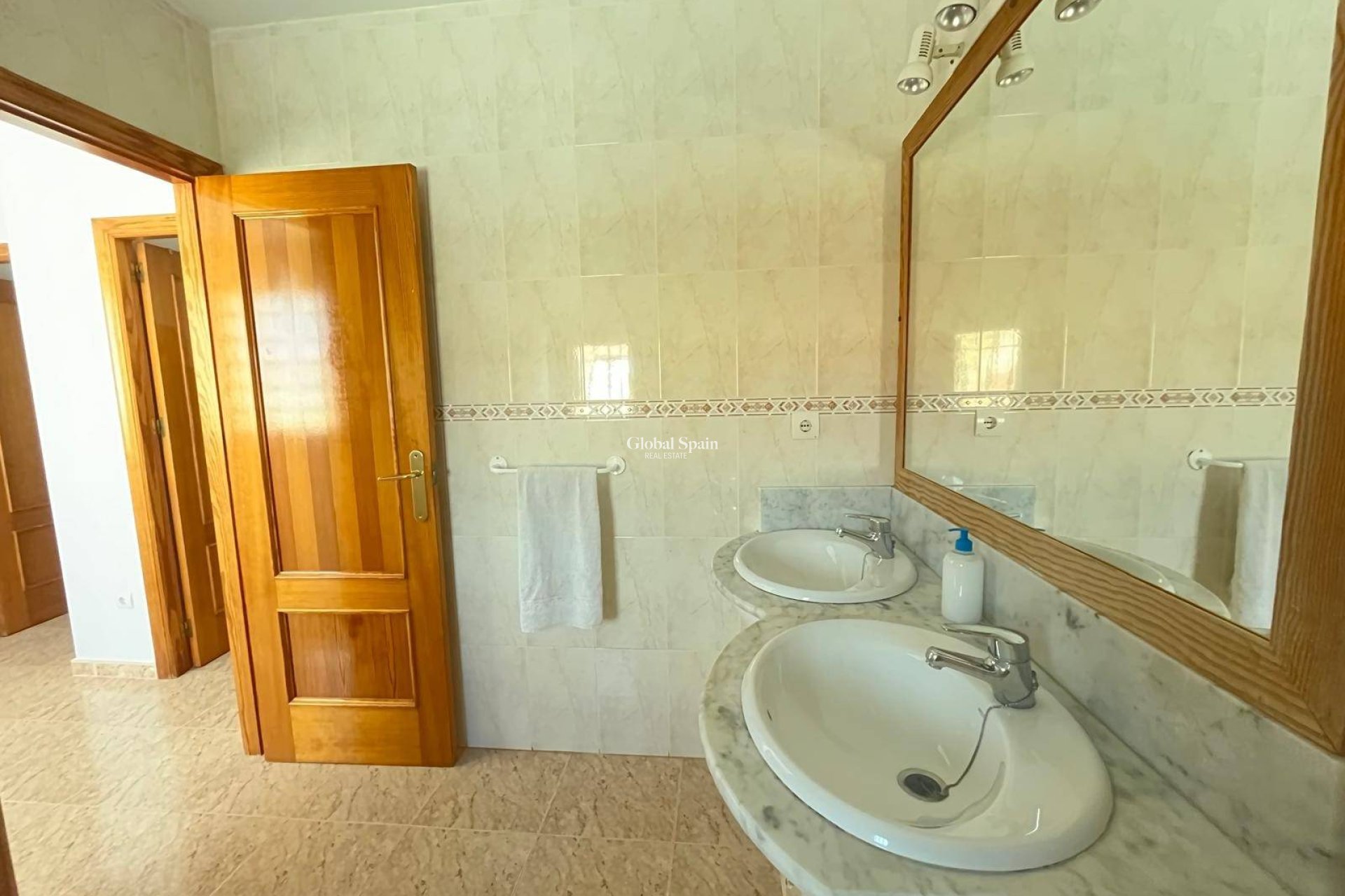 Venta - CASA -
SANTIAGO DE LA RIBERA - San Blas