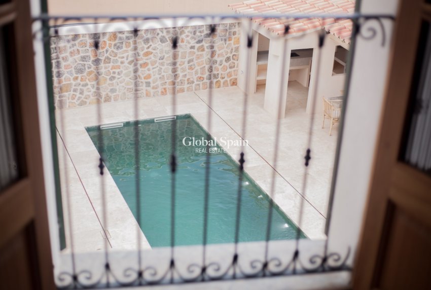 Venta - CASA -
SÓLLER