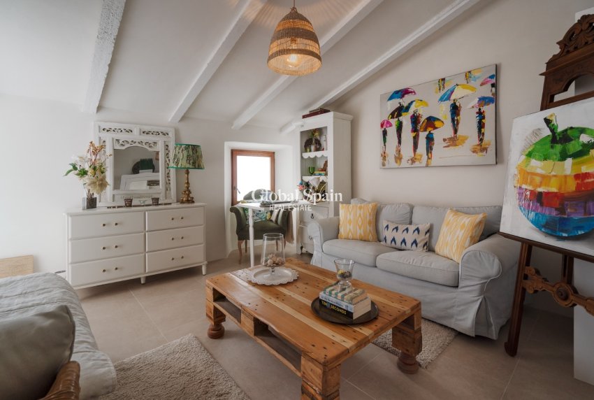 Venta - CASA -
SÓLLER