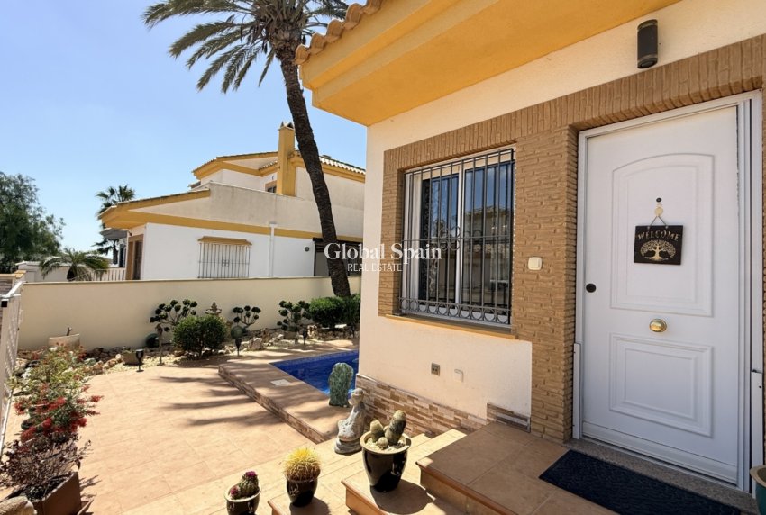 Venta - CASA -
SUCINA - Inland