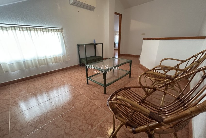 Venta - CASA -
TORRE DE LA HORADADA - Costa Blanca