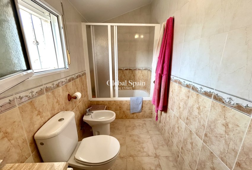 Venta - CASA -
TORRE DE LA HORADADA - Costa Blanca