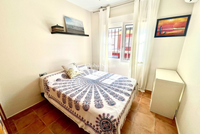Venta - CASA -
TORRE DE LA HORADADA - Costa Blanca