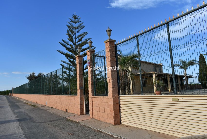 Venta - CASA -
TORRE PACHECO - Dolores De Pacheco