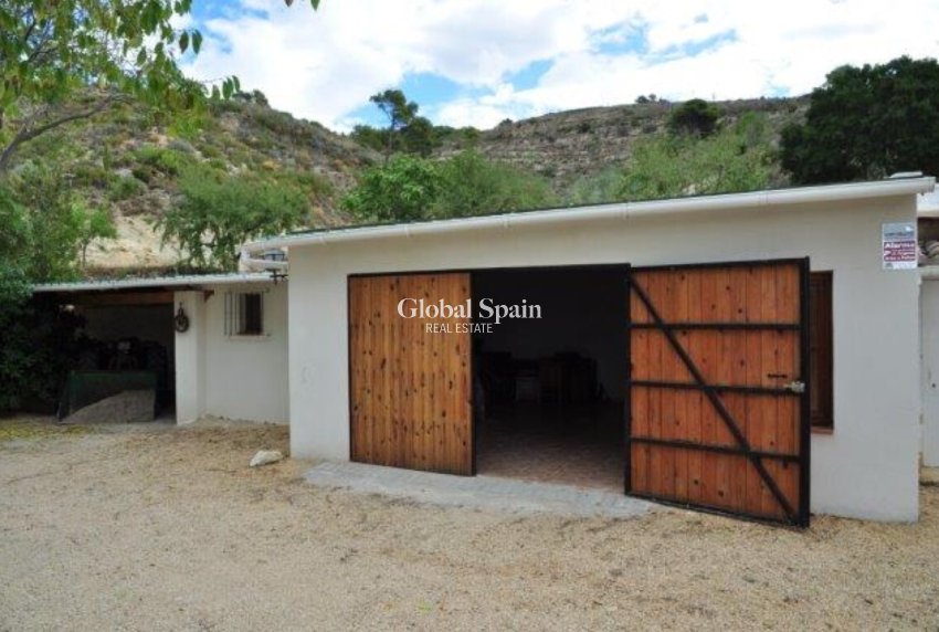 Venta - CASA -
TORREMANZANAS - Costa Blanca