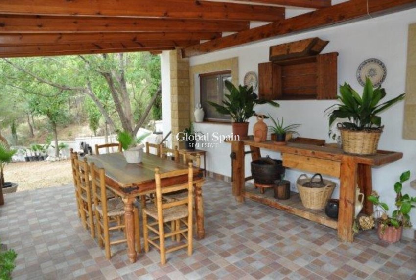 Venta - CASA -
TORREMANZANAS - Costa Blanca