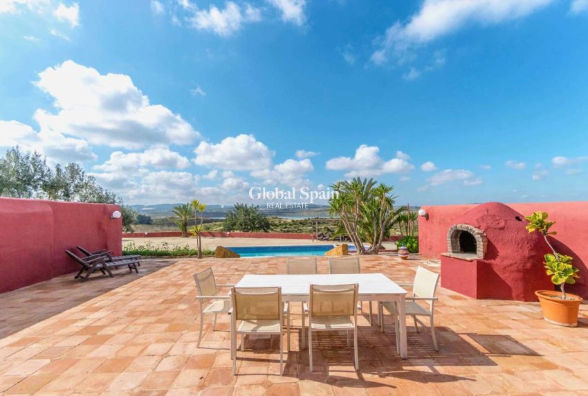 Venta - CASA -
TORREMENDO - Costa Blanca