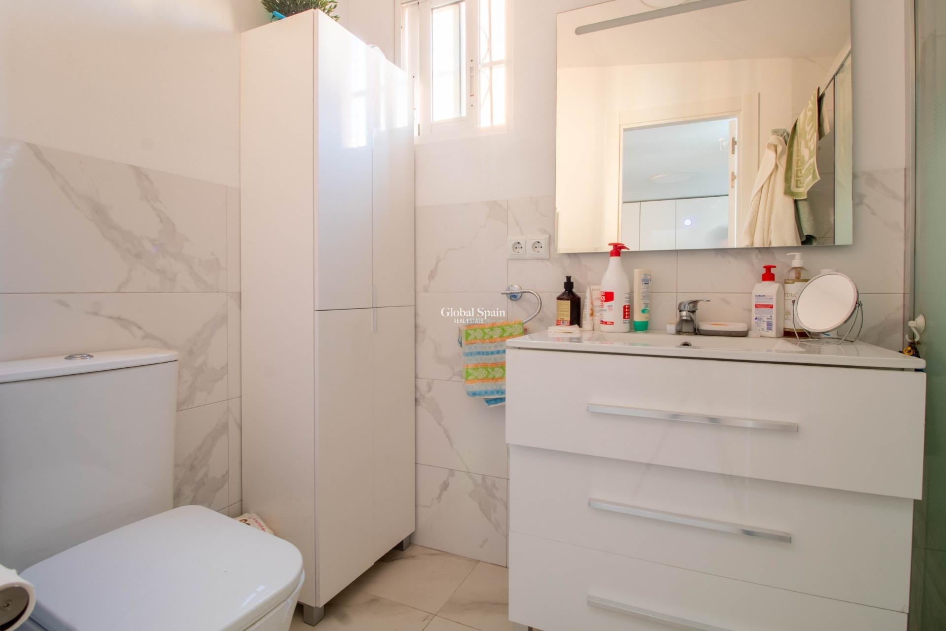 Venta - Casa -
TORREVIEJA - Acequion