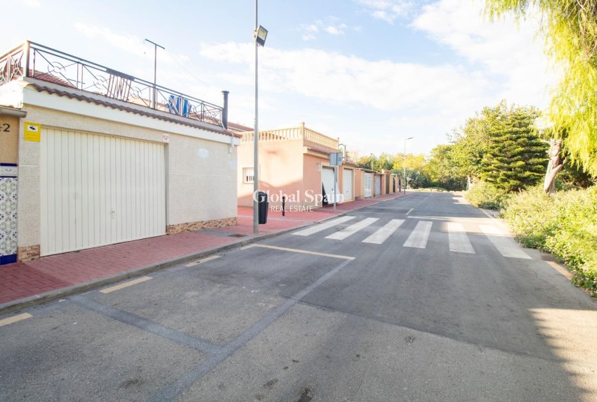 Venta - Casa -
TORREVIEJA - Acequion