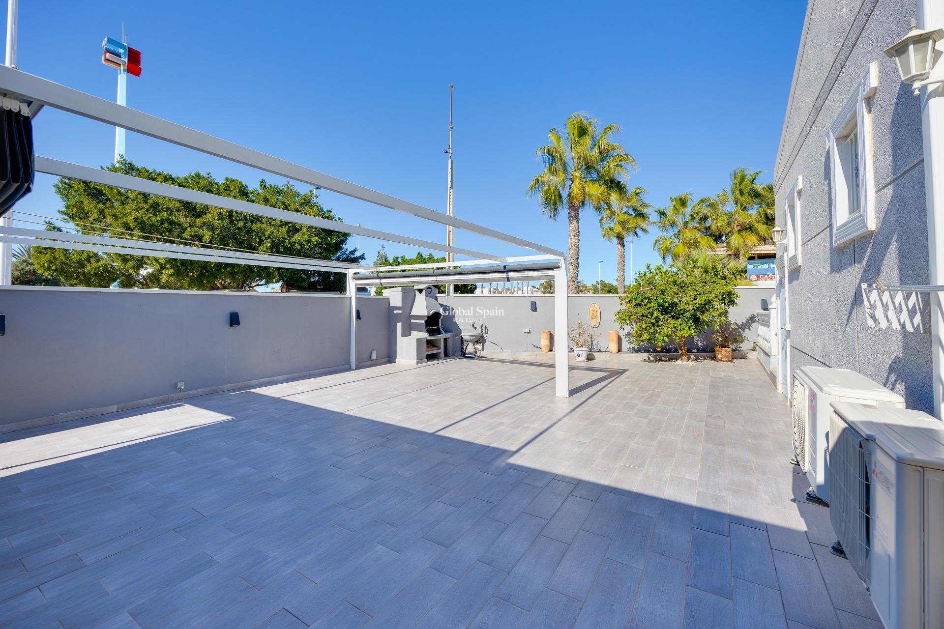 Venta - CASA -
TORREVIEJA - Aguas Nuevas