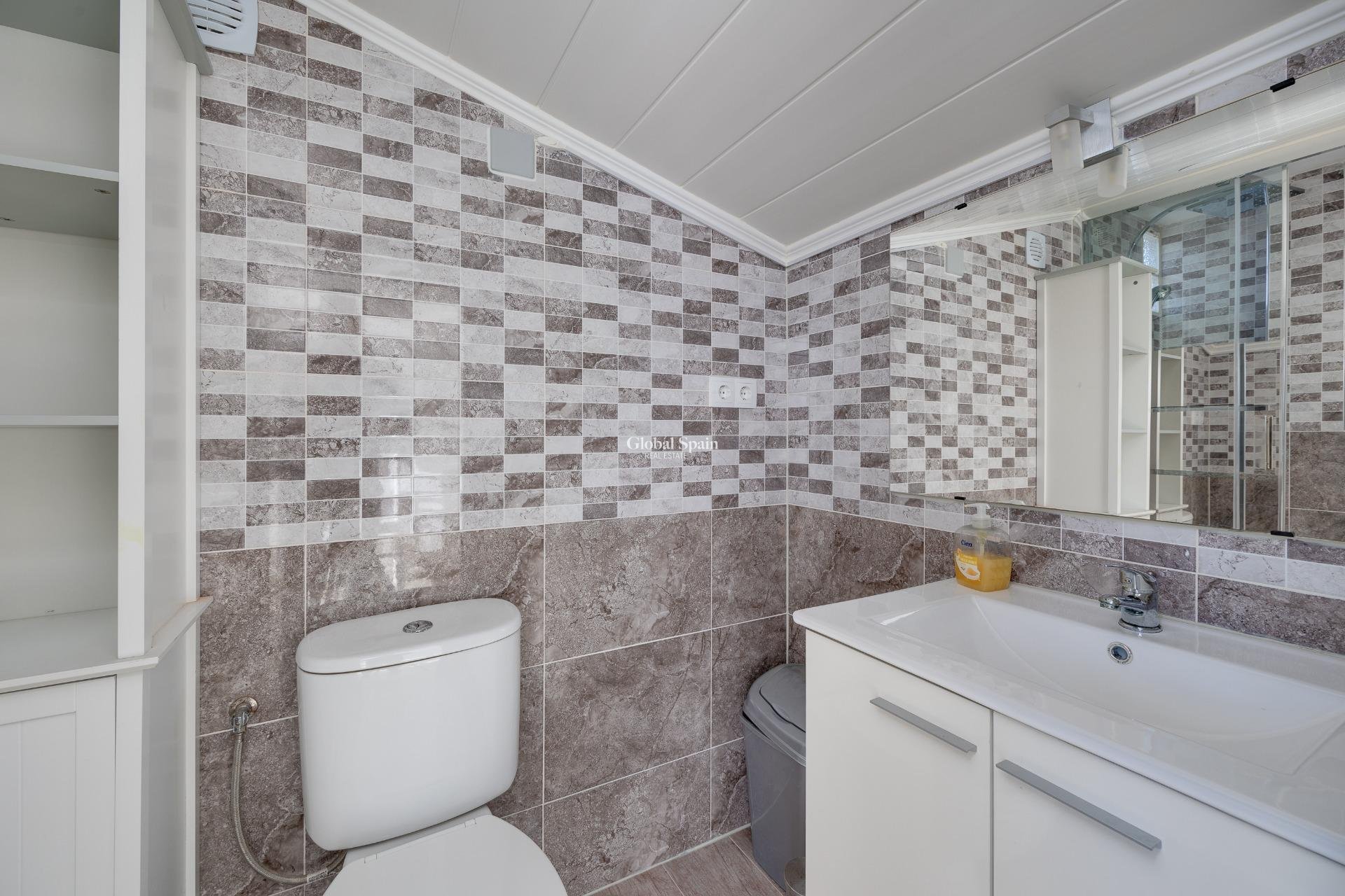 Venta - CASA -
TORREVIEJA - Aguas Nuevas