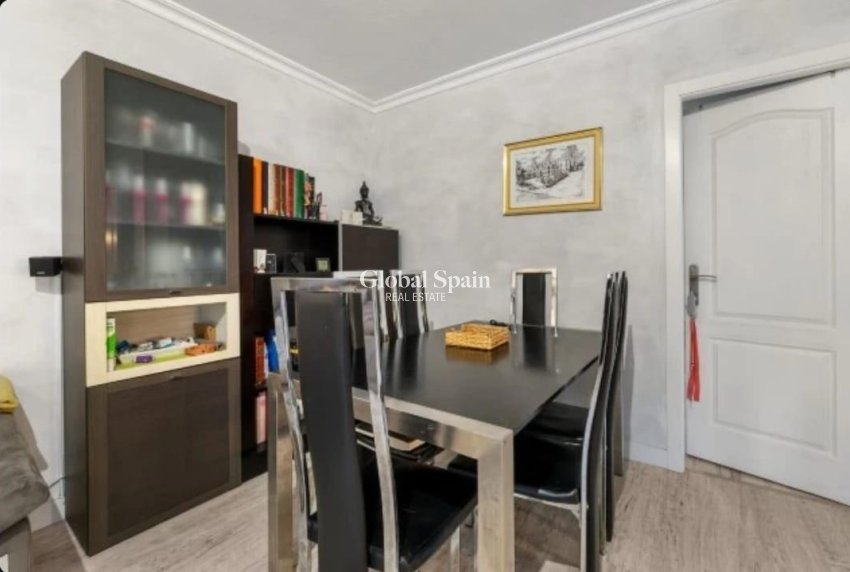 Venta - CASA -
TORREVIEJA - Aguas Nuevas