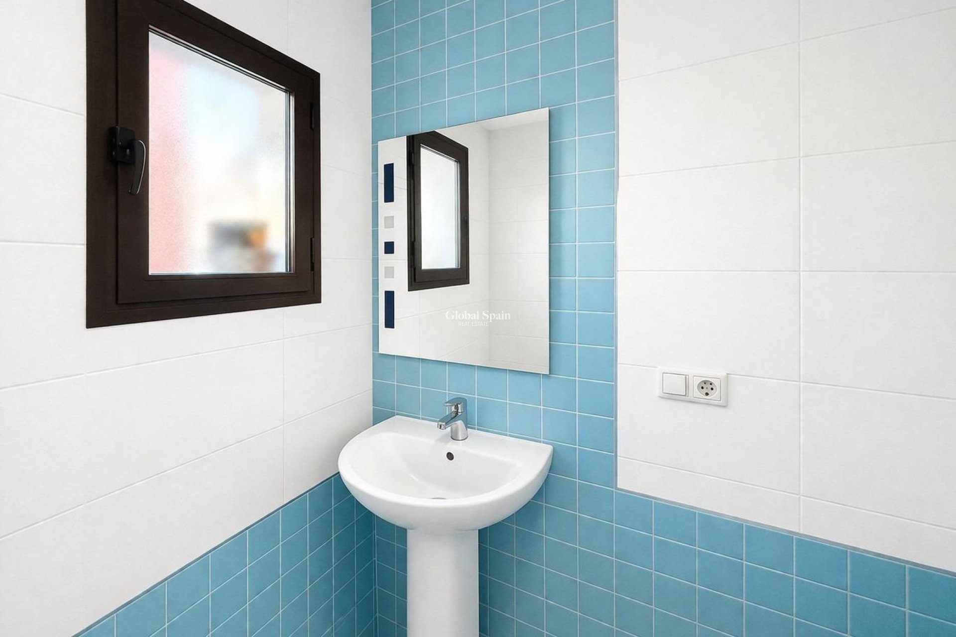 Venta - CASA -
TORREVIEJA - Aguas Nuevas