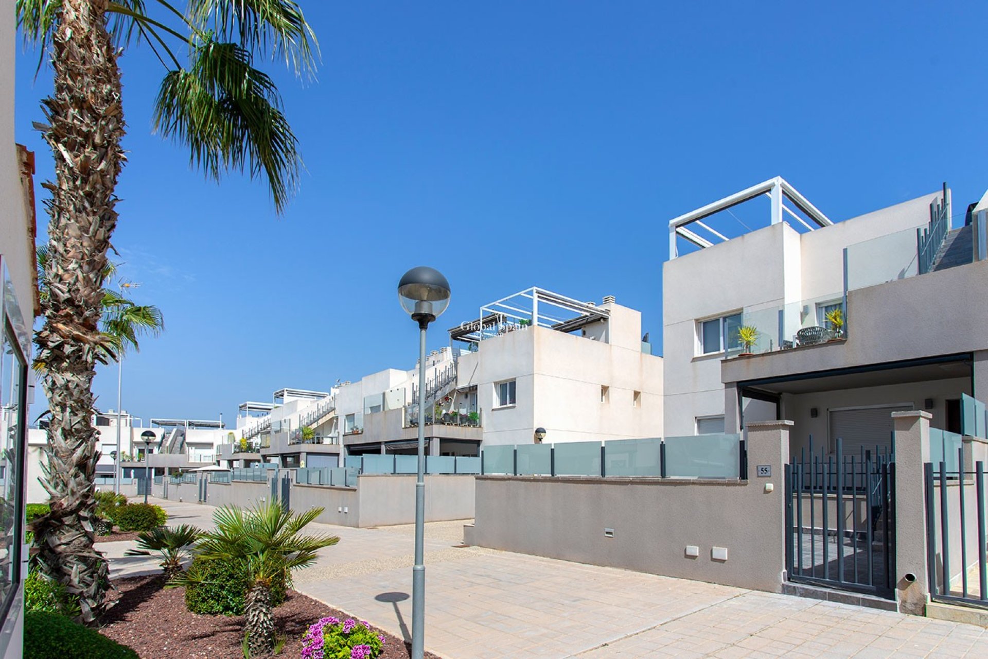 Venta - CASA -
TORREVIEJA - Aguas Nuevas
