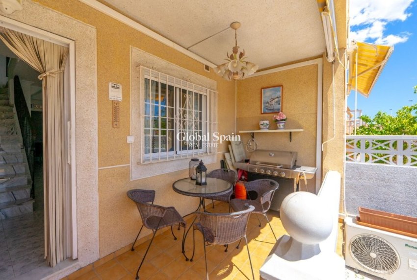 Venta - CASA -
TORREVIEJA - Aguas Nuevas