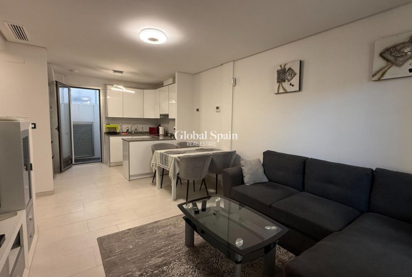 Venta - CASA -
TORREVIEJA - Aguas Nuevas