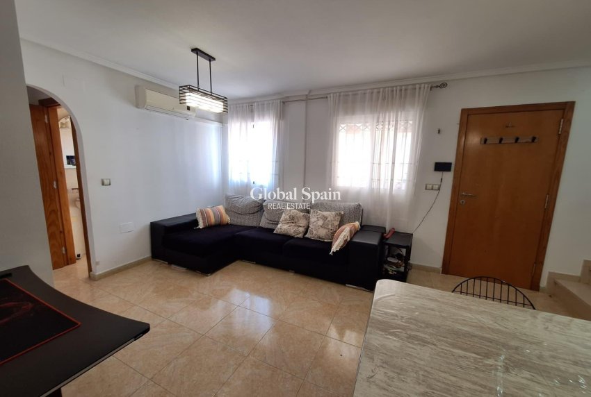 Venta - CASA -
TORREVIEJA - Aguas Nuevas