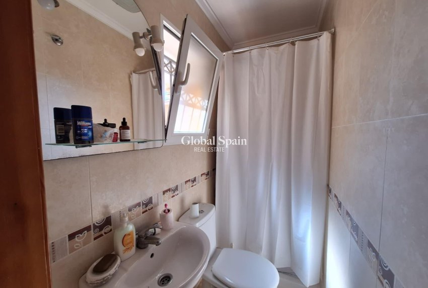 Venta - CASA -
TORREVIEJA - Aguas Nuevas