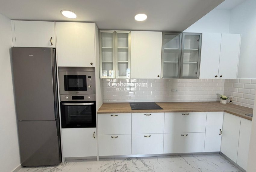 Venta - CASA -
TORREVIEJA - Cabo Cervera