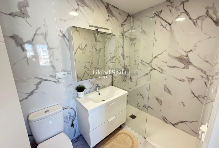 Venta - CASA -
TORREVIEJA - Cabo Cervera