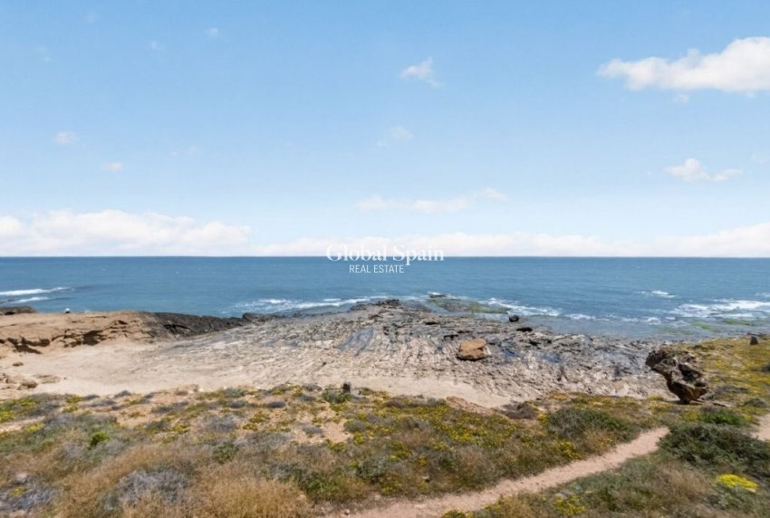 Venta - CASA -
TORREVIEJA - Cabo Cervera