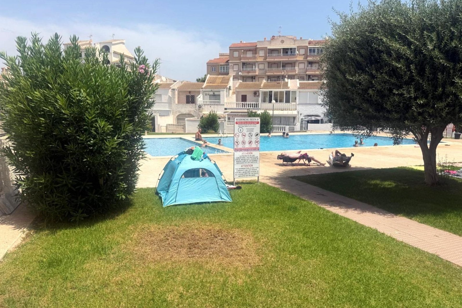 Venta - CASA -
TORREVIEJA - Calas blanca