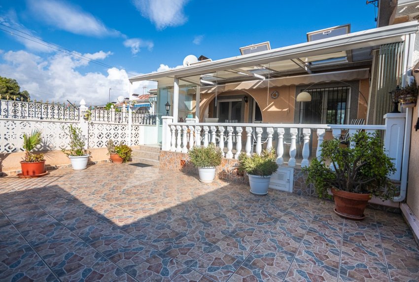 Venta - CASA -
TORREVIEJA - Calas Blancas