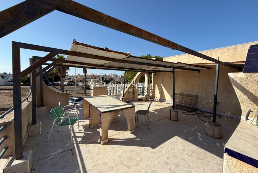 Venta - Casa -
TORREVIEJA - Carrefour