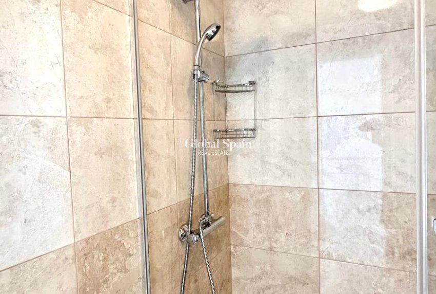 Venta - CASA -
TORREVIEJA - Carrefour