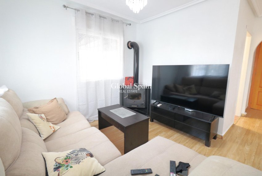 Venta - CASA -
TORREVIEJA - Carrefour