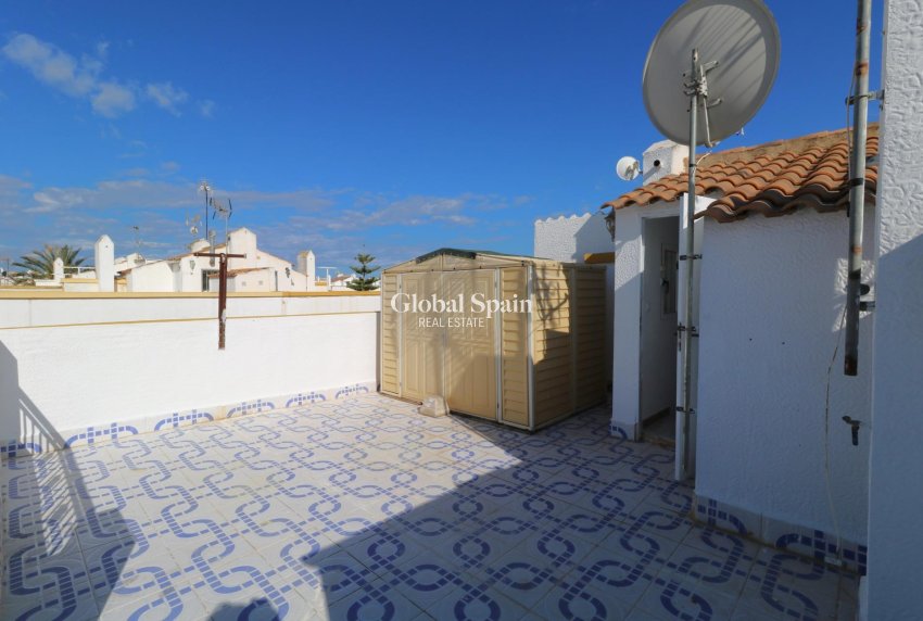 Venta - CASA -
TORREVIEJA - Carrefour