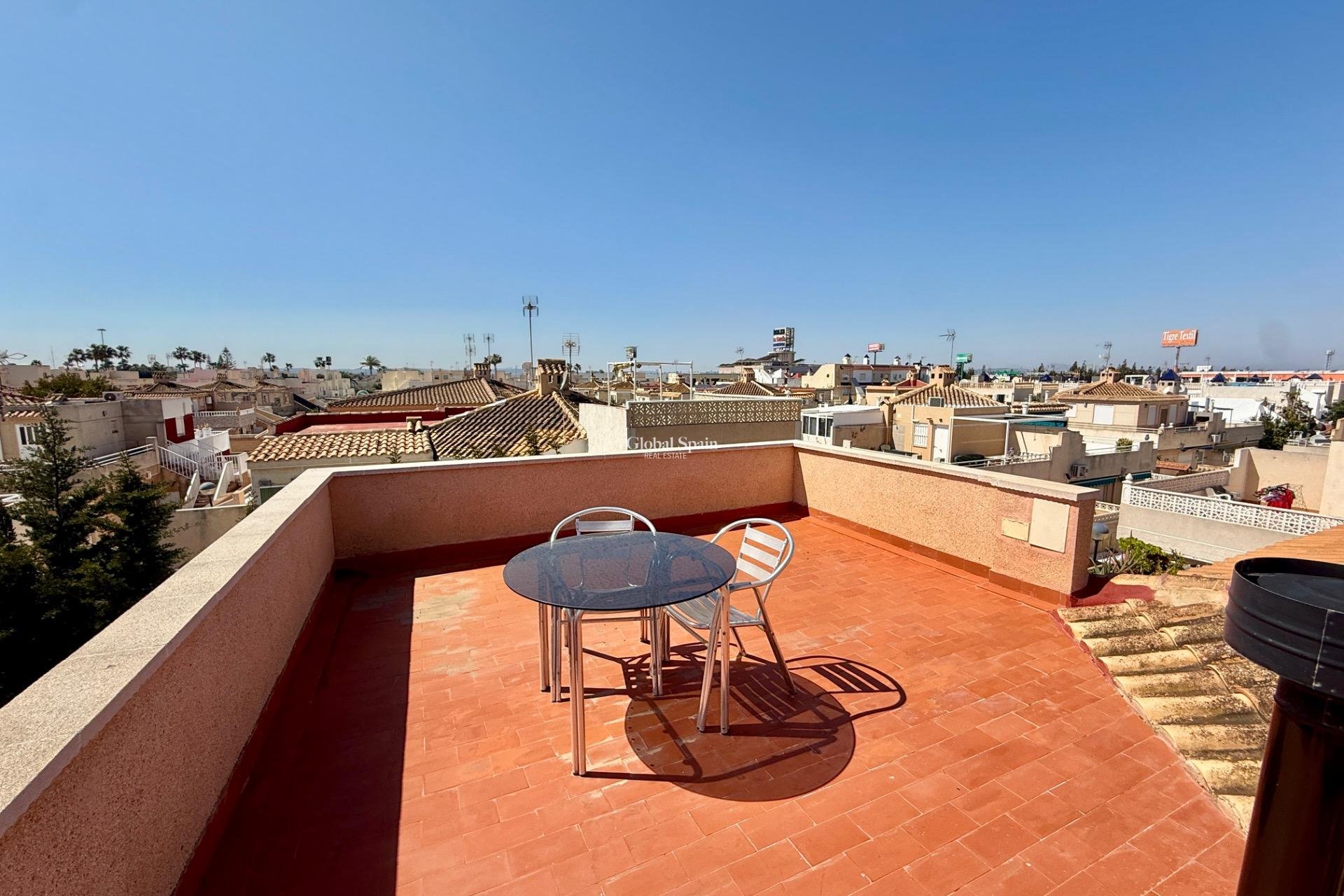 Venta - CASA -
TORREVIEJA - Carrefour