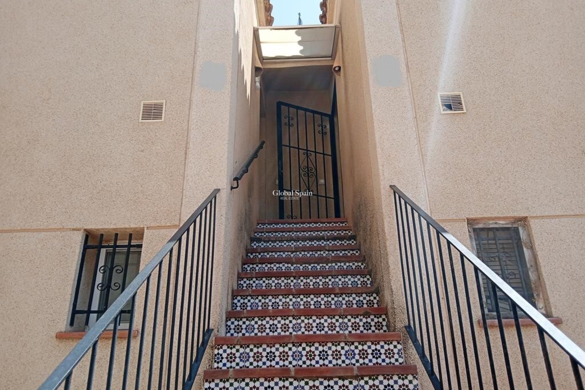 Venta - CASA -
TORREVIEJA - Carrefour