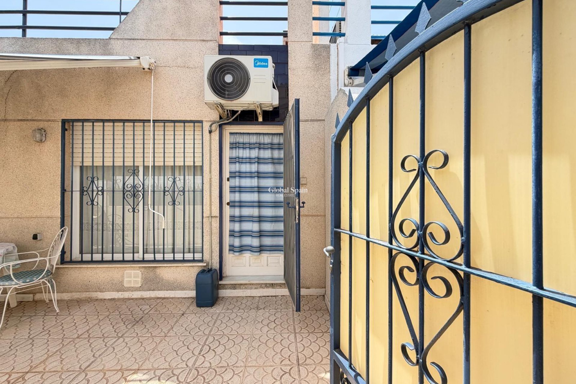 Venta - CASA -
TORREVIEJA - Carrefour