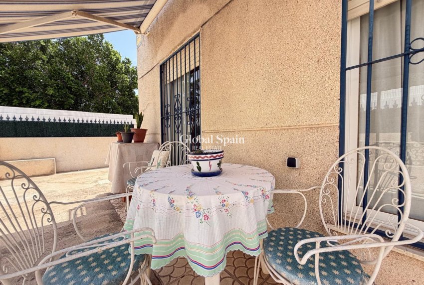 Venta - CASA -
TORREVIEJA - Carrefour