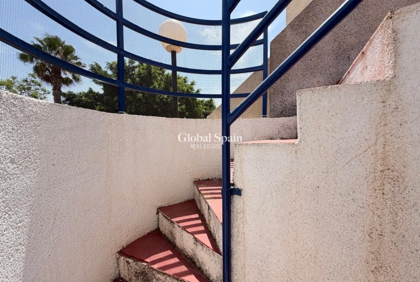 Venta - CASA -
TORREVIEJA - Carrefour