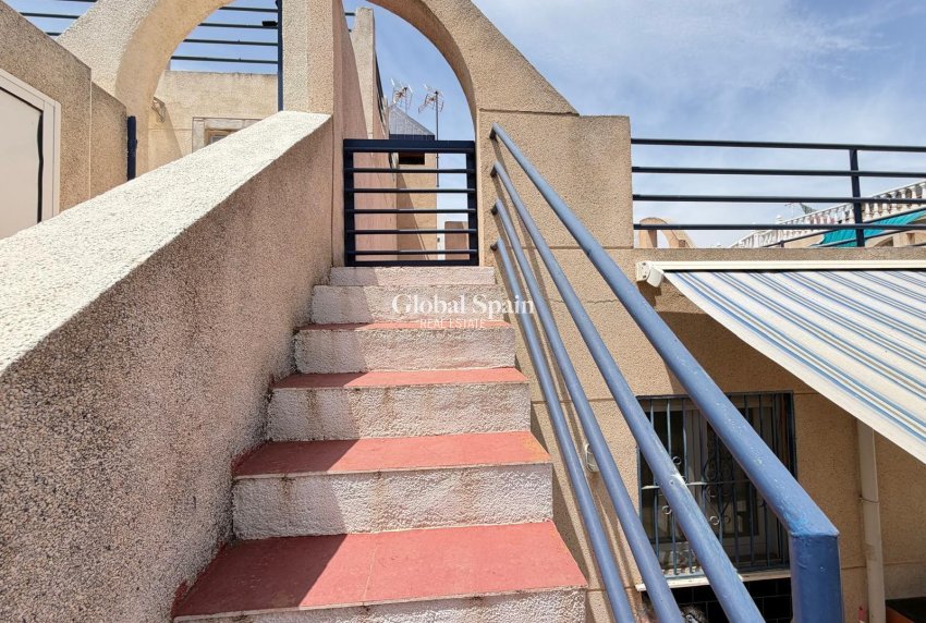 Venta - CASA -
TORREVIEJA - Carrefour