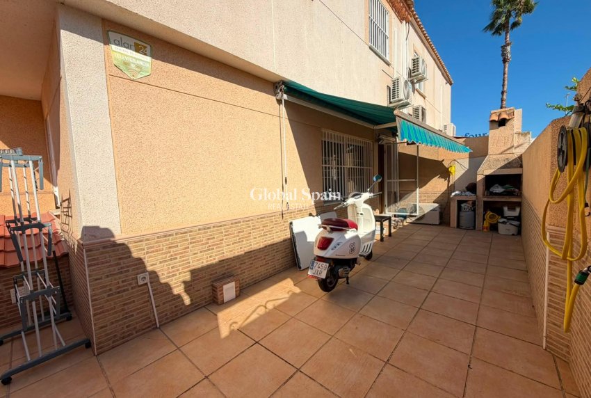 Venta - CASA -
TORREVIEJA - Carrefour