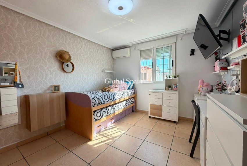 Venta - CASA -
TORREVIEJA - Carrefour