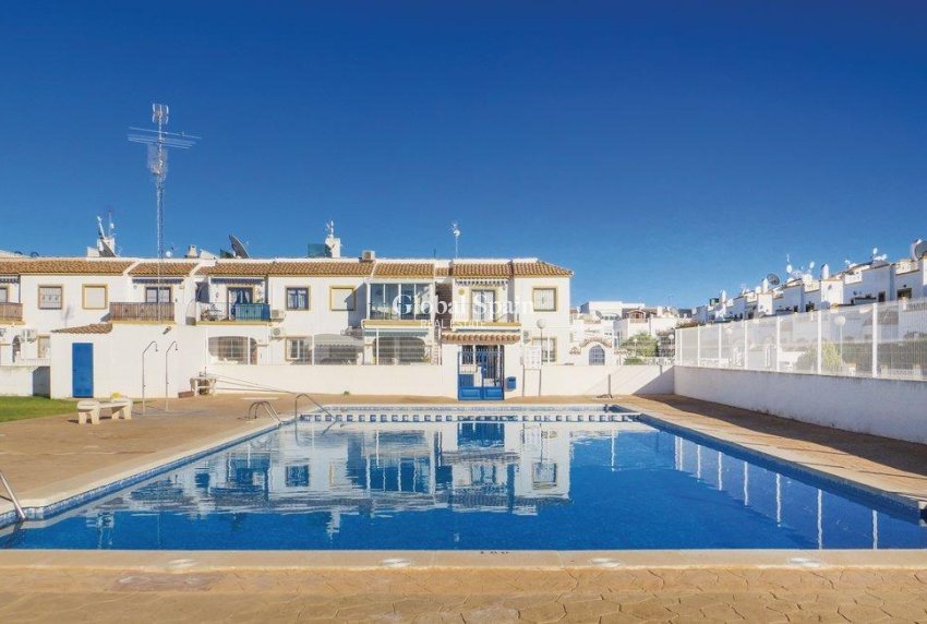Venta - CASA -
TORREVIEJA - Carrefour