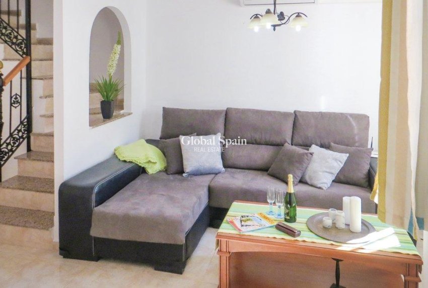 Venta - CASA -
TORREVIEJA - Carrefour