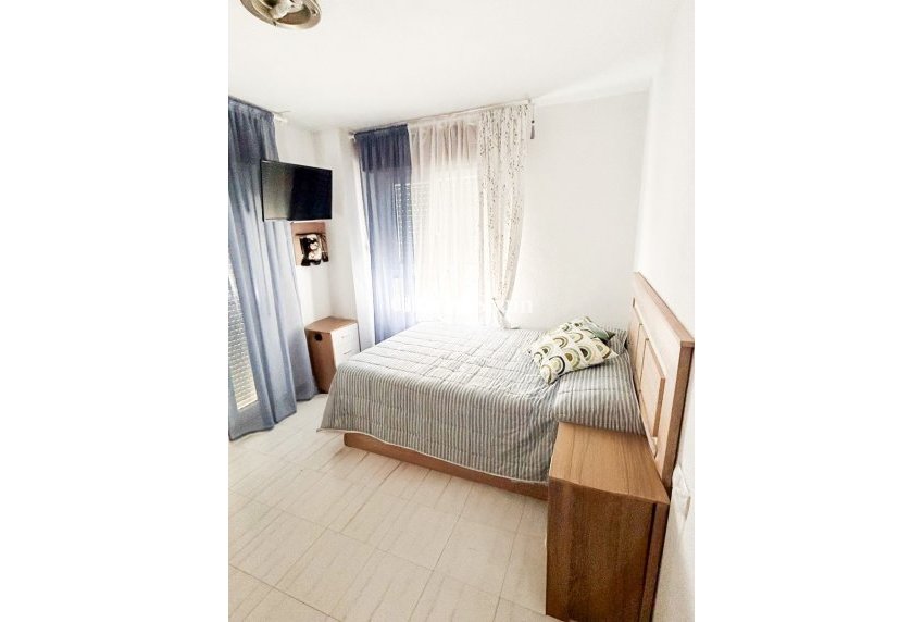 Venta - CASA -
TORREVIEJA - Center