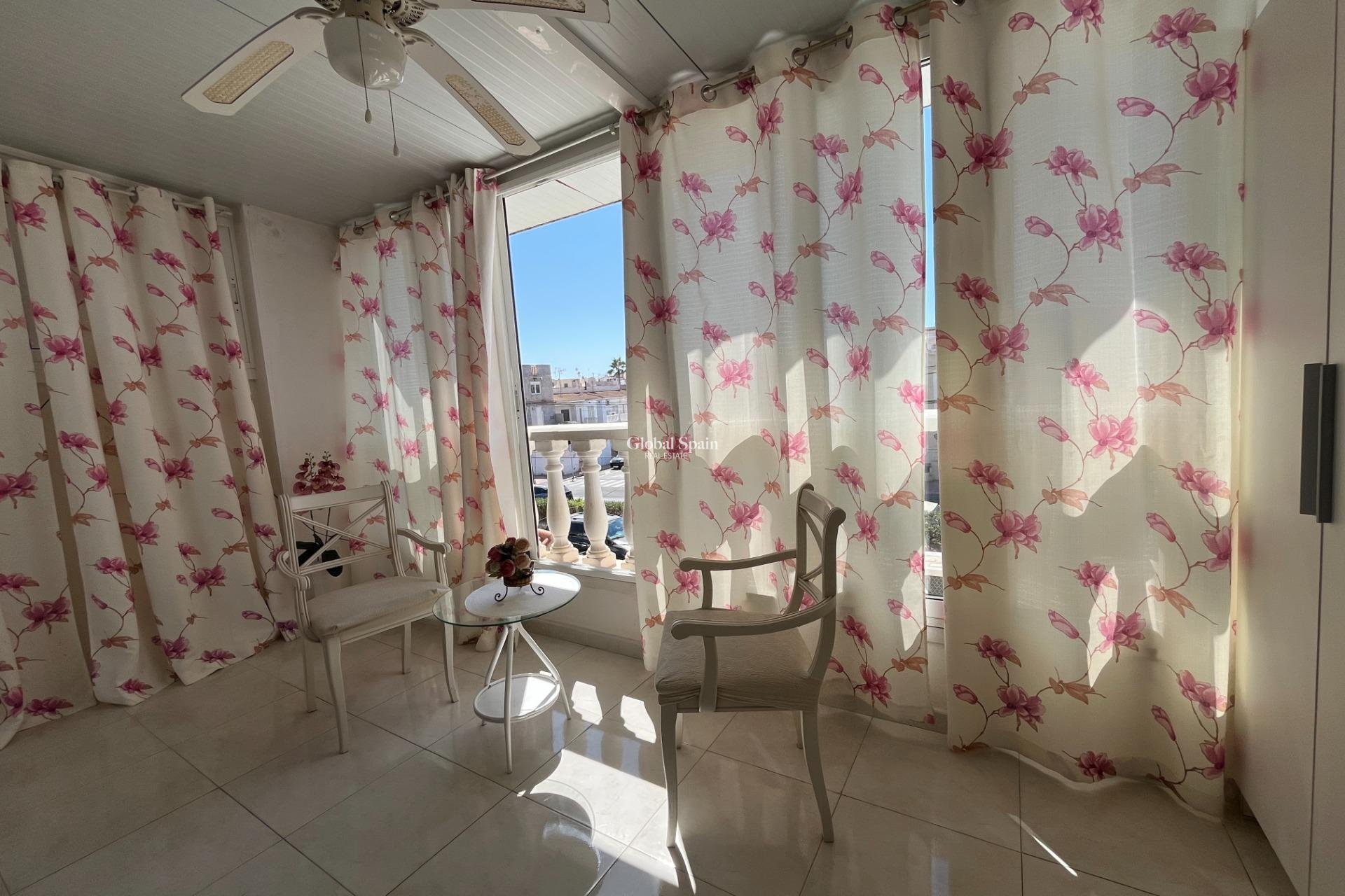 Venta - Casa -
TORREVIEJA - Center