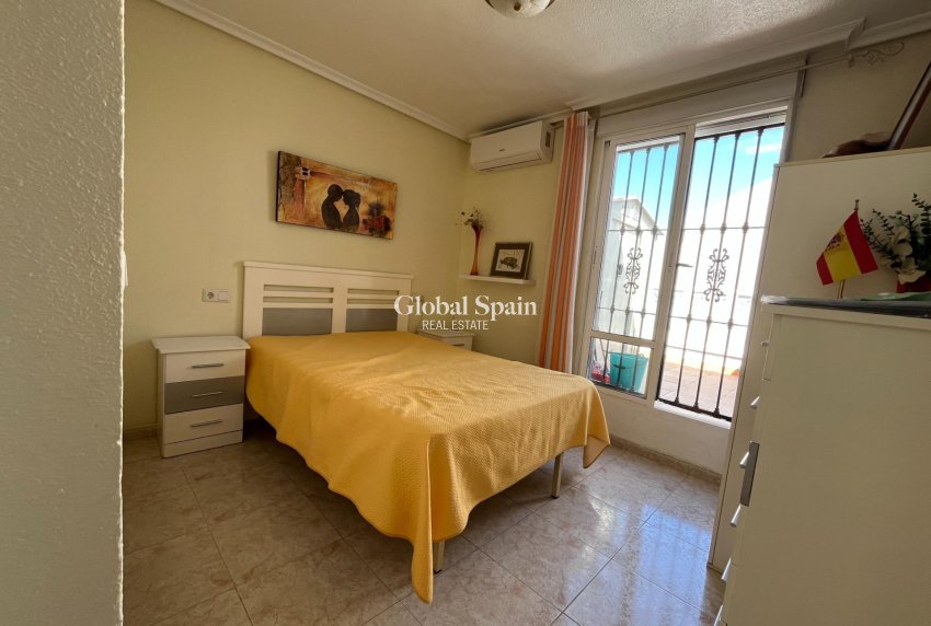 Venta - Casa -
TORREVIEJA - Center