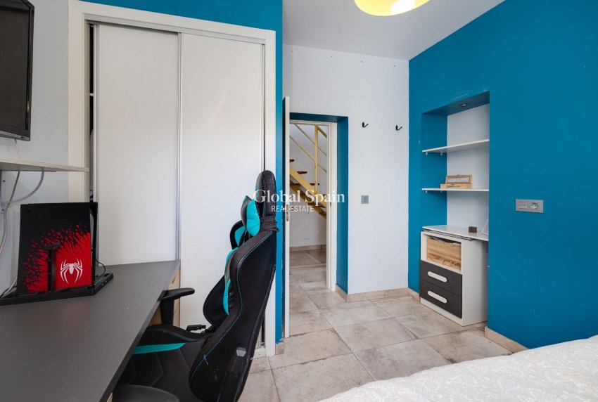 Venta - CASA -
TORREVIEJA - Center