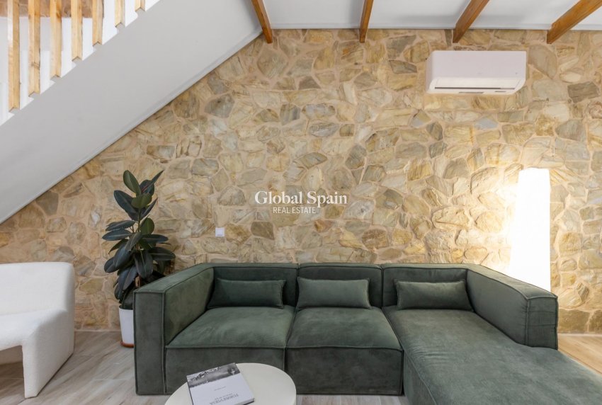 Venta - CASA -
TORREVIEJA - Centro - Muelle Pesquero