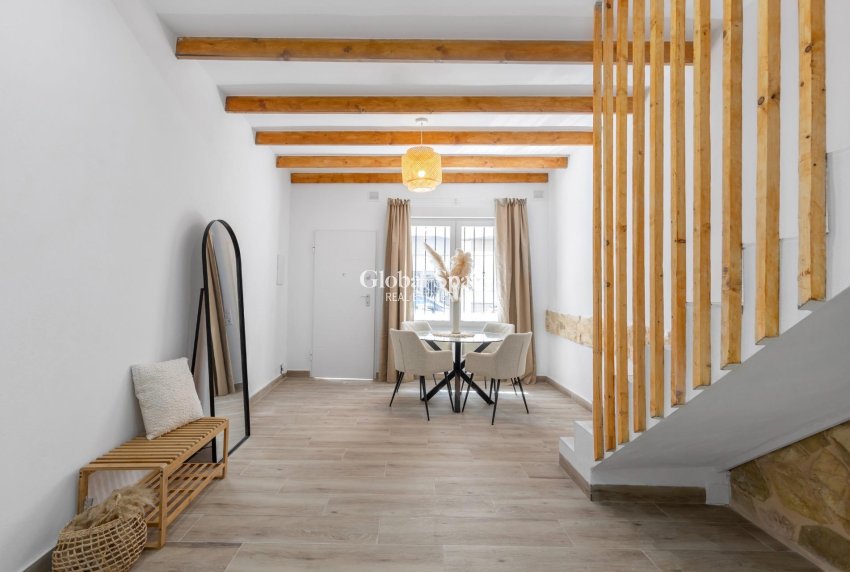 Venta - CASA -
TORREVIEJA - Centro - Muelle Pesquero