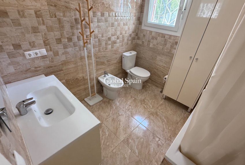 Venta - CASA -
TORREVIEJA - Costa Blanca Sur