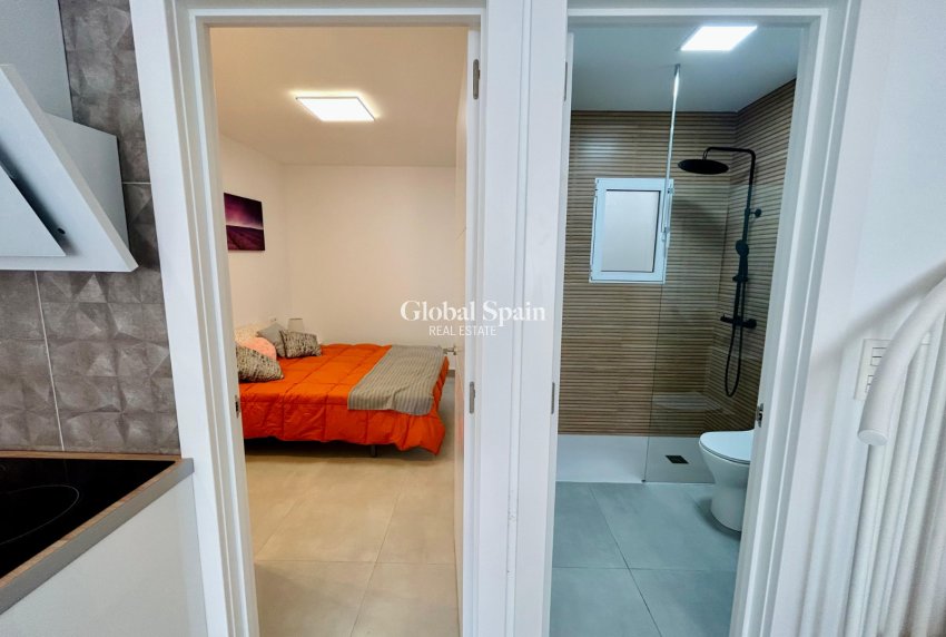 Venta - CASA -
TORREVIEJA - Costa Blanca