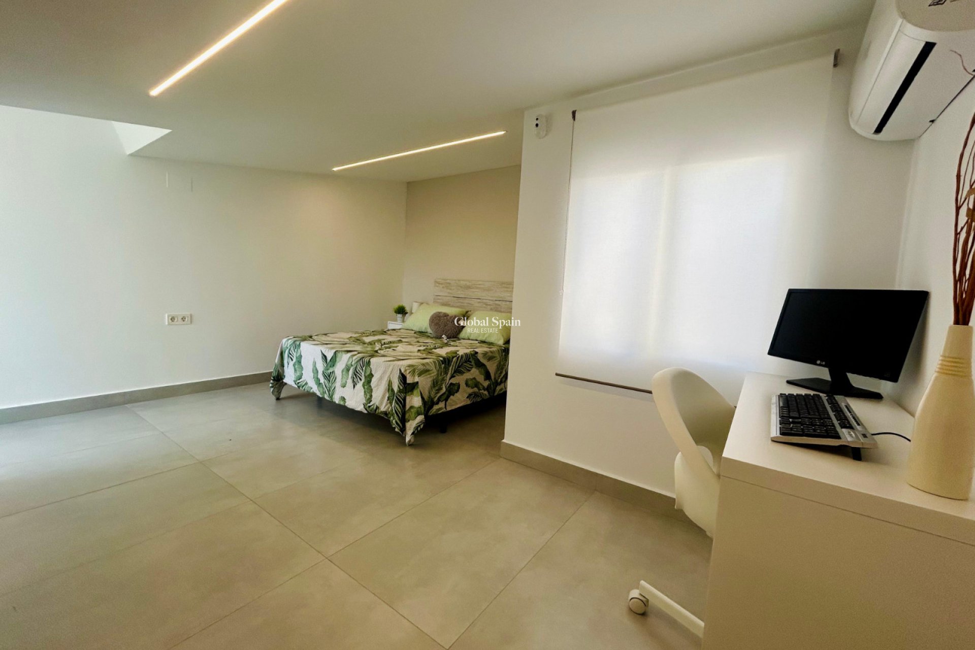Venta - CASA -
TORREVIEJA - Costa Blanca